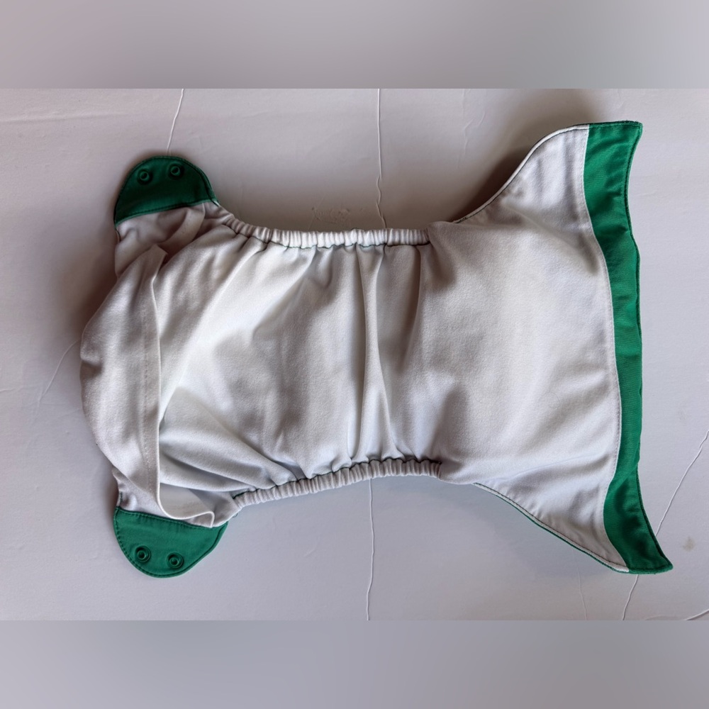 BumGenius Green One Size Cloth Diaper - Picture 4 of 6